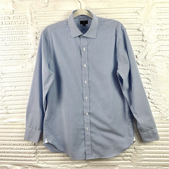 J. Crew Men's Ludlow Classic Dress Shirt Blue & White Pinstripe Size 15.5/33 - Picture 1 of 16